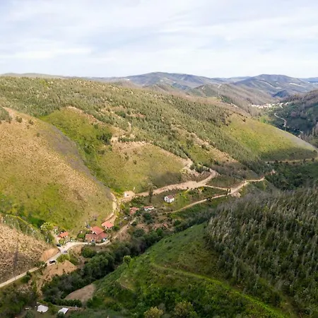 Giant Canvas Tent Agro-turismo Quinta Da Fonte * Figueiro Dos Vinhos