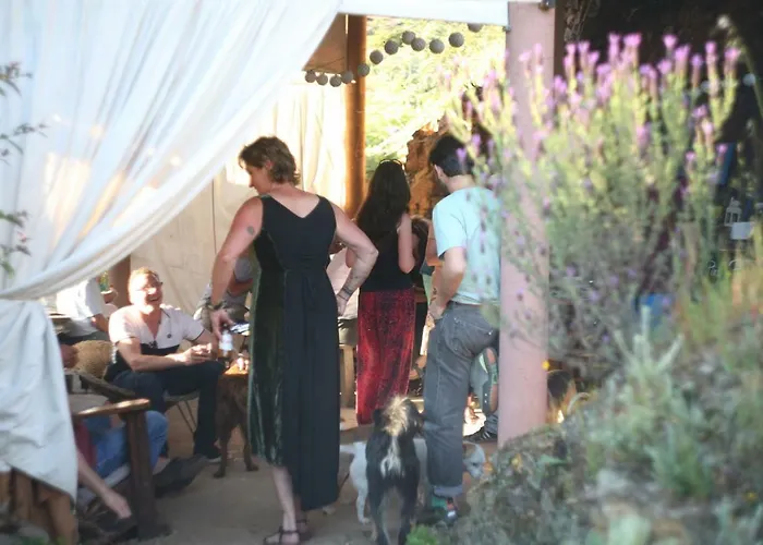 Giant Canvas Tent Agro-turismo Quinta Da Fonte * פיגרו דוס ויניוס